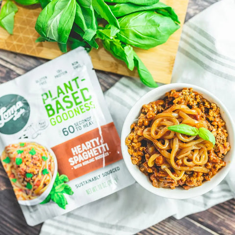 Hearty Spaghetti with konjac noodles and rich tomato sauce served in a bowl, vegan and gluten-free